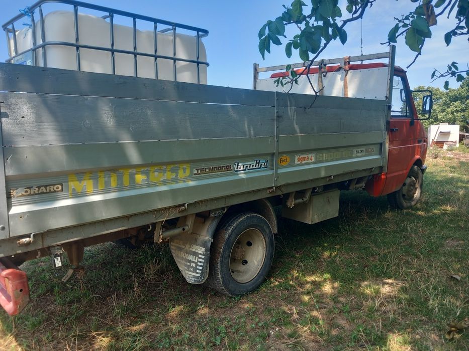 Vand iveco stare perfectă