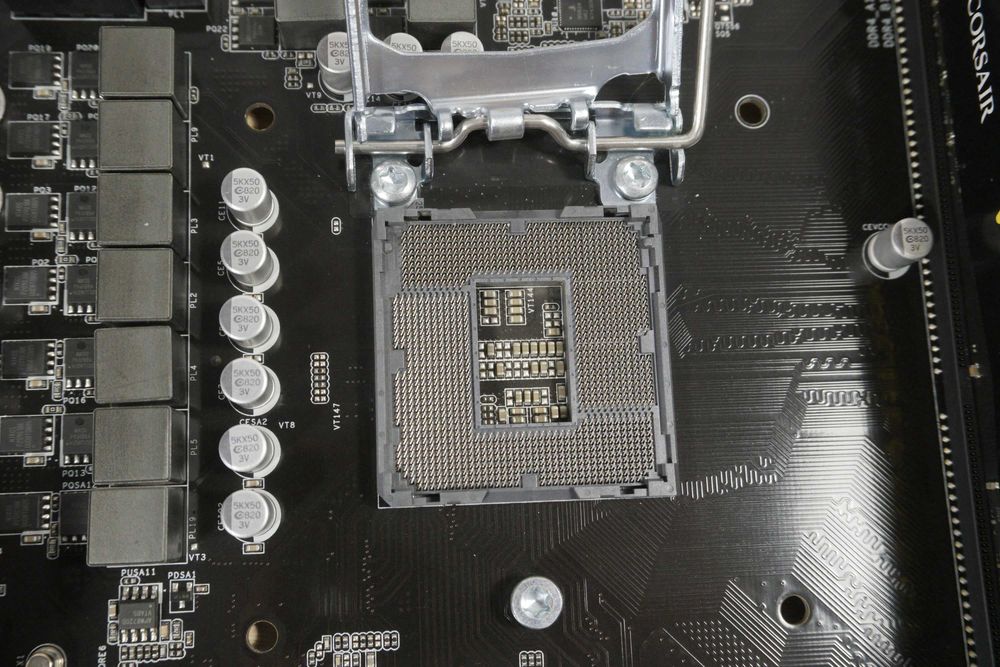 Компютърен комплект H110 Pro BTC+ / Intel Celeron / 4GB RAM / Bundle / Вкл.ДДС