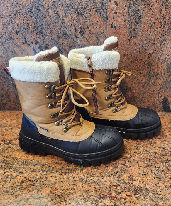Cizme Tommy Hilfiger impermeabile si imblanite, folosite 1 sezon