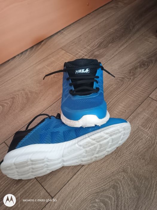 Маратонки Fila 41.5