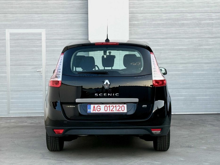 Renault Scenic 1.5dci 110CP 6 Trepte 184000KM Acces Comfort Camera Incalzire Scaune Navigatie Pilot Rate Auto