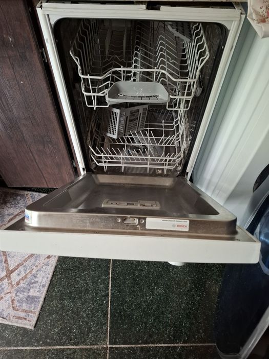 Продаю посудомойку Bosch