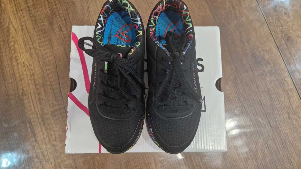 Детски маратонки  SKECHERS 32номер