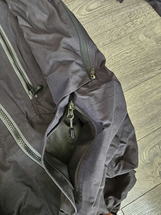 Яке шел shell от най-висок клас Burton AK трислоен Goretex Pro Shell