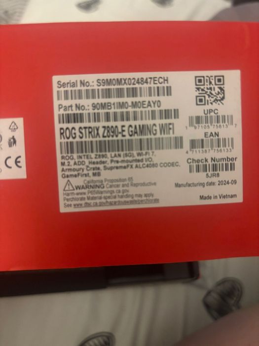 Placa de baza rog Strike z890-E gaming wifi noua