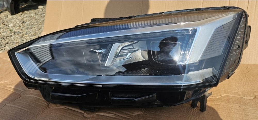 Far FULL LED XENON stanga Audi A5 F5 An 2016-2019 cod 8W6941033E