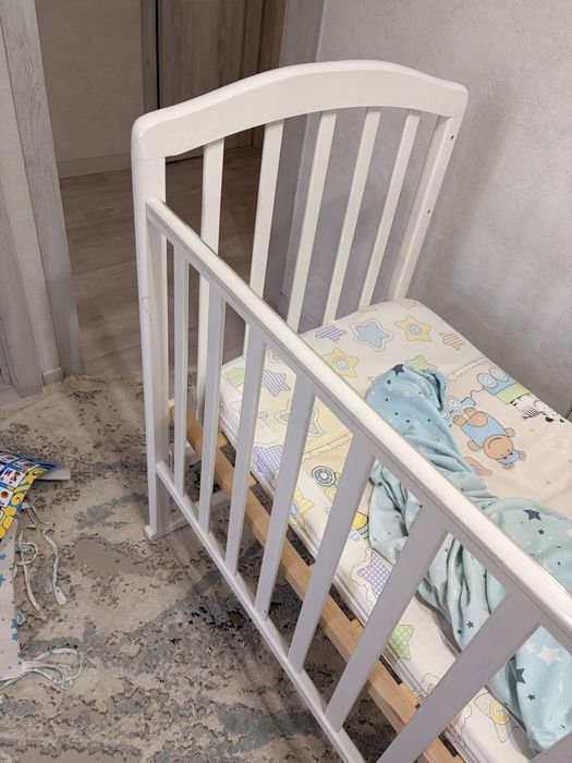 Продам детскую кровать