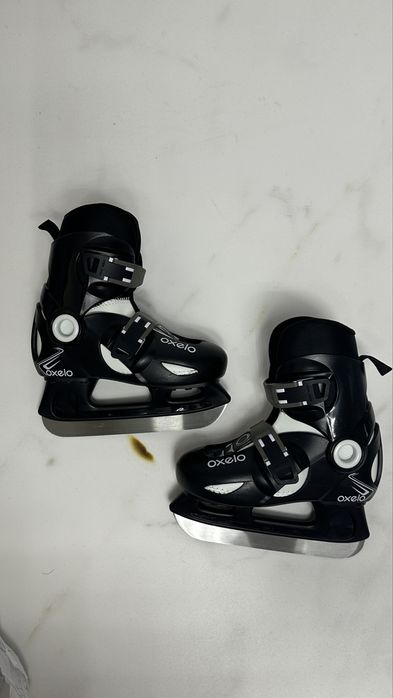 Patine copii Oxelo reglabile 28–30-folosite 1 luna, stare foarte buna