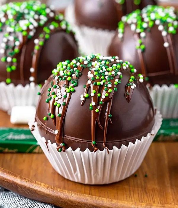 Cadou Craciun cana si bila de ciocolata calda