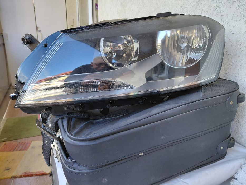 Faruri VW  passat B7