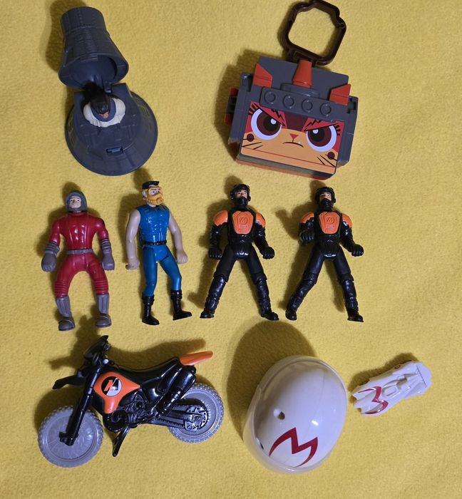 McDonald's и Nesquik Играчки