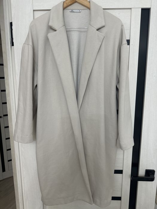 Пальто Zara, размер M, oversize