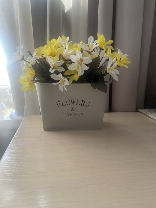 Продам искусственные цветы