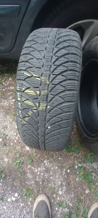 Зимни гуми на един сезон .стоя ли две години в  гаража.