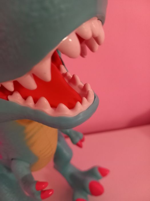 Динозавърчето Тити