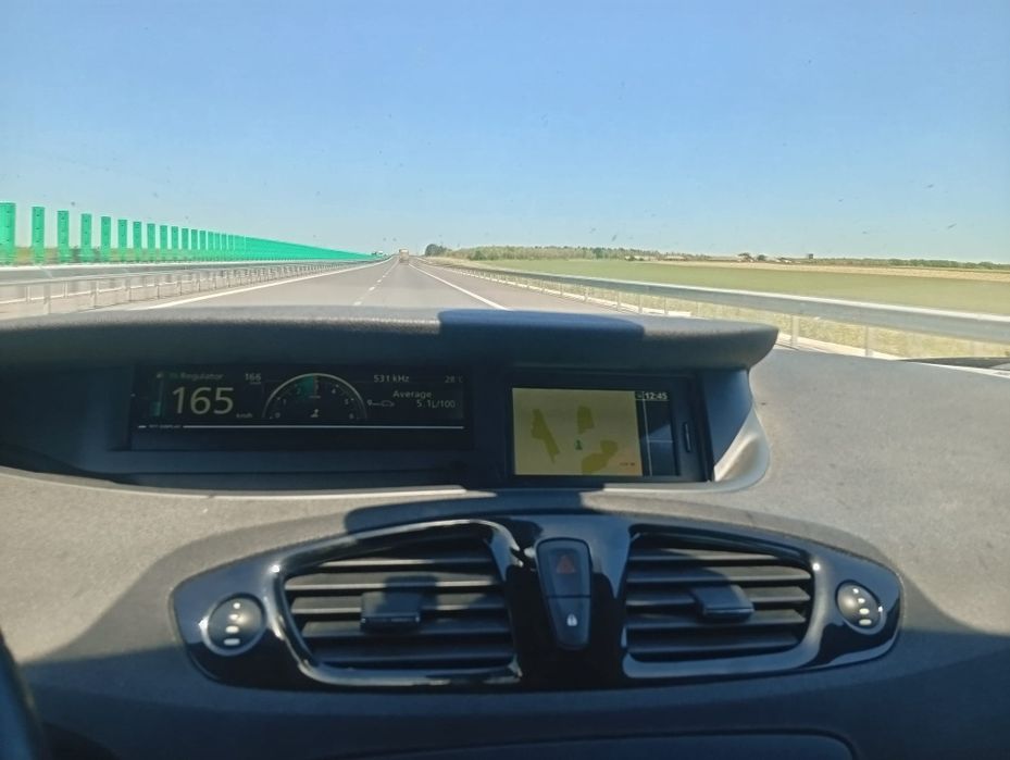 RENAULT Scenic 2014 — imagine 4