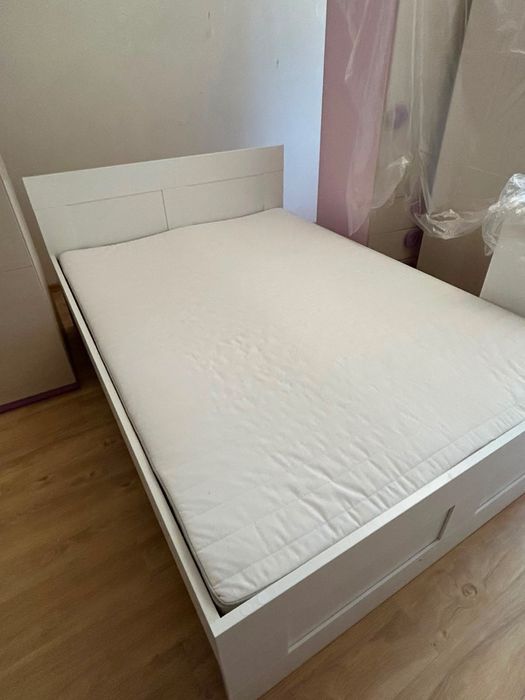 Продам кровать + матрац 80 000
