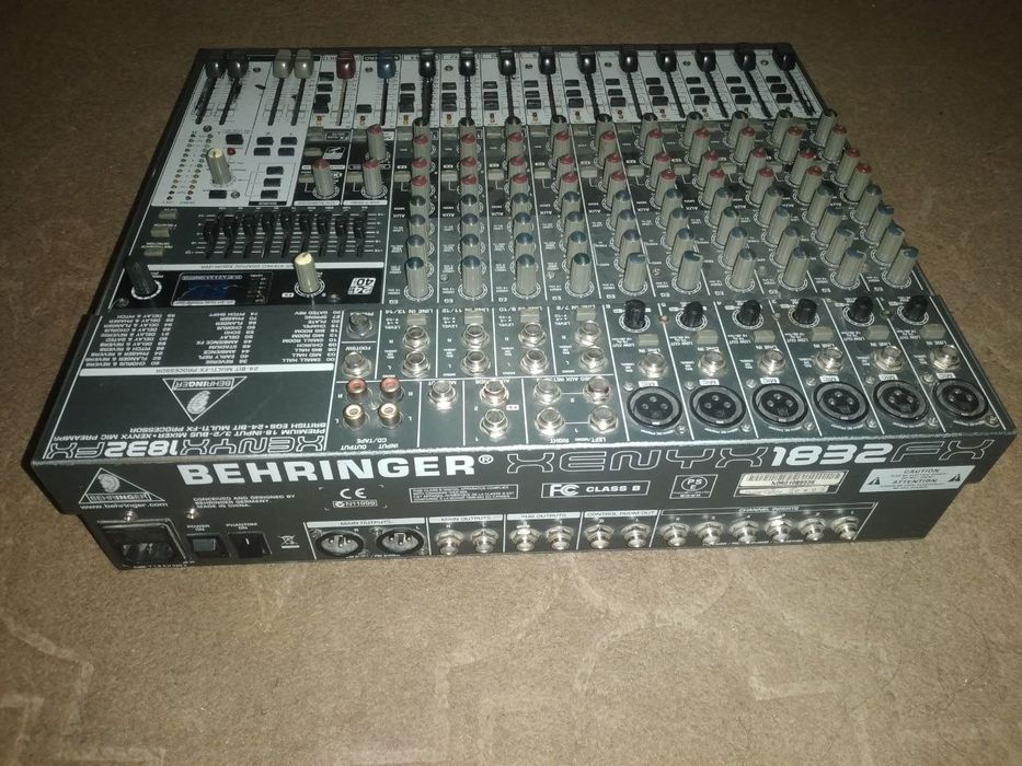 Behrenger pult sotiladi