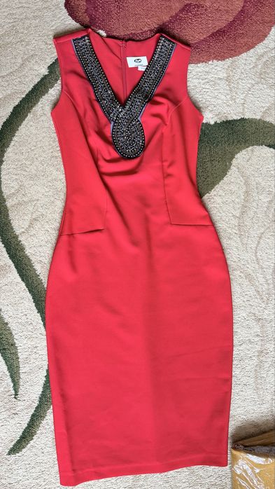 Женское платье карандаш