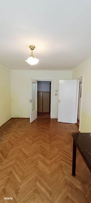 Apartament circular in cartierul astra