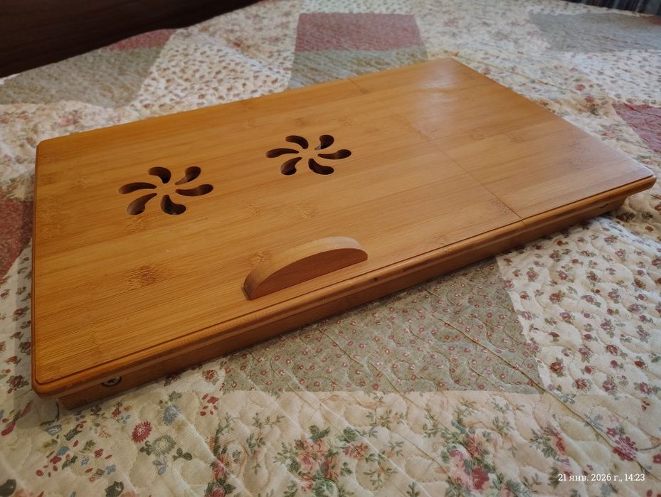 Продам подставку для ноутбука