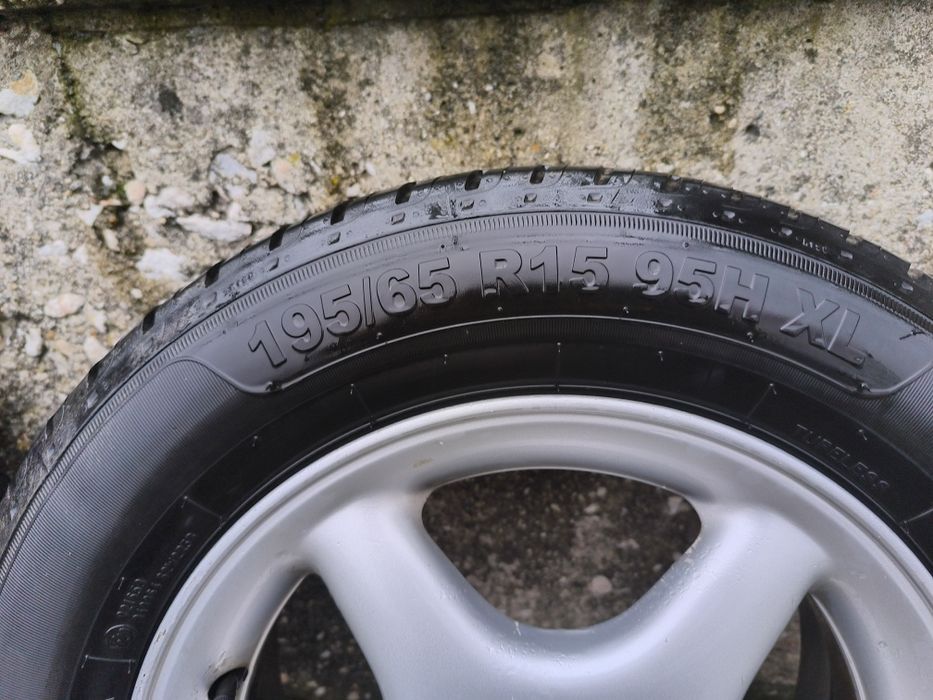 Джанти с гуми 15 за Кия Хюндай Тойота