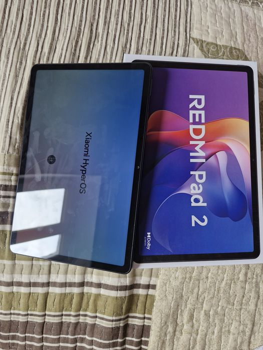 Планшет Redmi Pad 2 в идеальном состоянии.