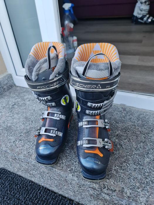 Clapari Fischer si Nordica, casca Alpina