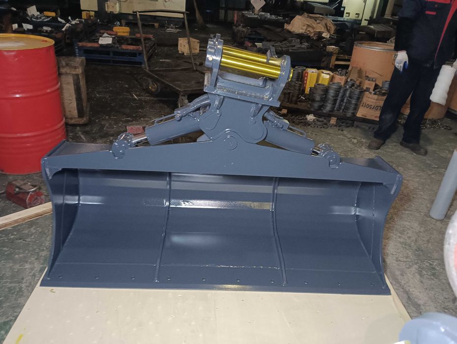 Cupa de taluz cu inclinatie hidraulica excavatoare de 4-5 t