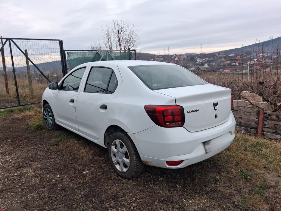 Logan 2018 Benzina