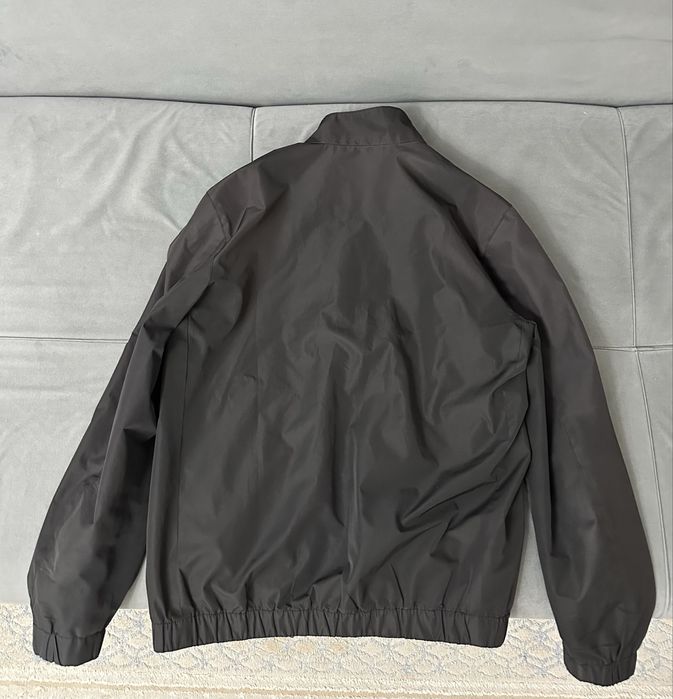 Ветровка от ZARA