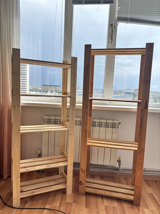 Продам деревянные стеллажи