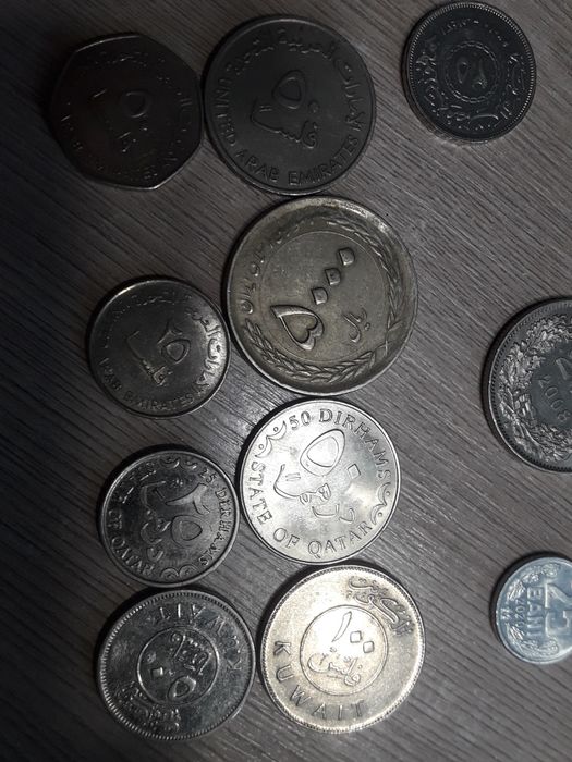 Продам набор монет