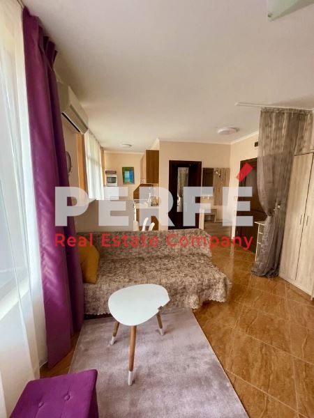 Продава се Едностаен апартамент в Свети Влас - 39 кв.м за 1398 €/кв.м - Снимка #2