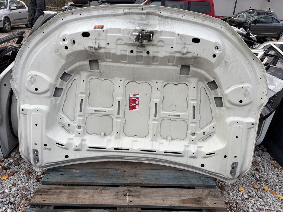 Капак Mitsubishi L200