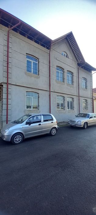 3-х уровневый  дом 1 км от Сельхоз института