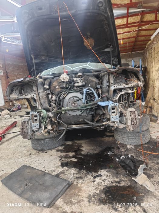 Двигател v10 tdi 313 AYH