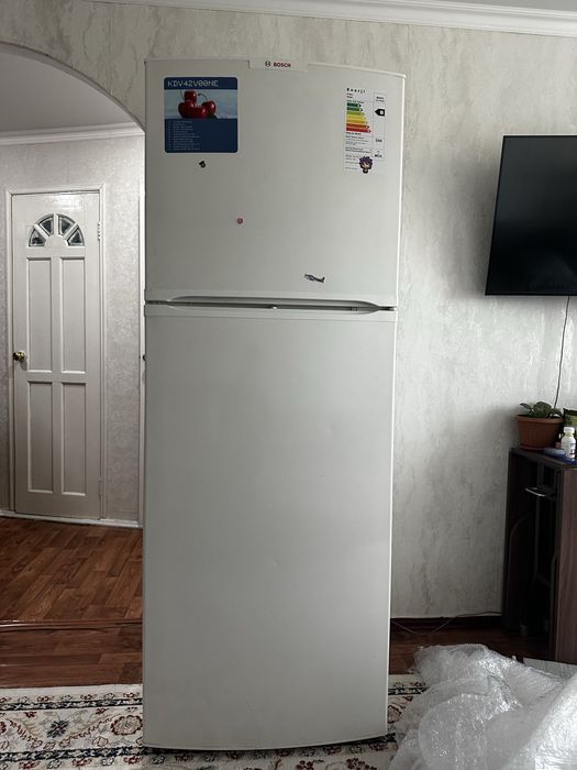 Продам холодильник BOSCH