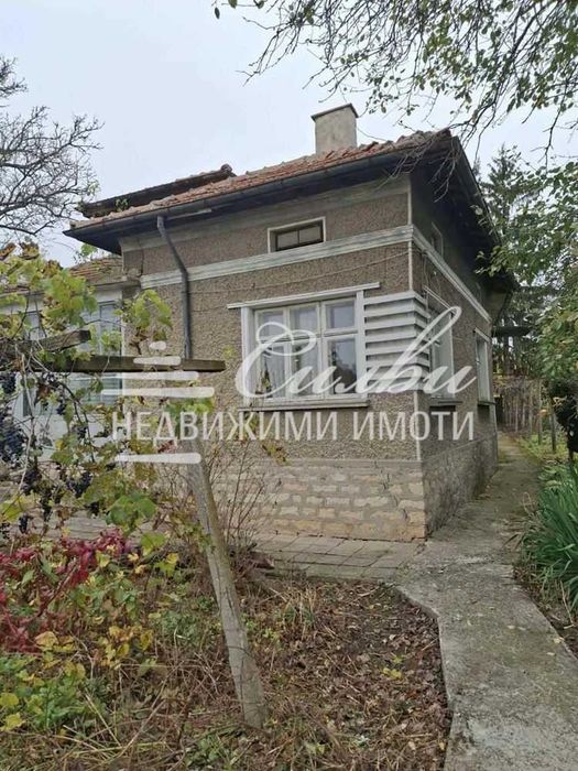 Самостоятелна ТУХЛЕНА къща в с.Царев брод!