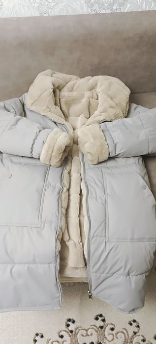 Продам Женскую Двустороннюю Куртку в отличном состоянии