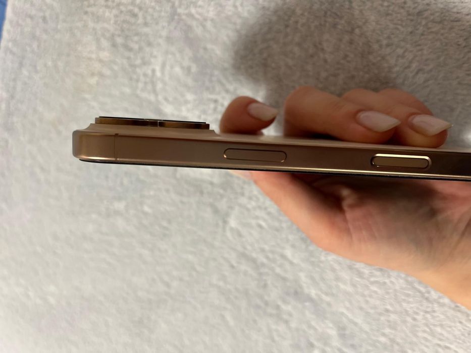 Iphone 16 pro 128 gb ca nou