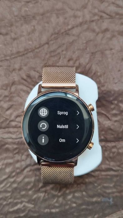 Продавам смарт часовник HUAWEI WATCH GT 2 42 mm