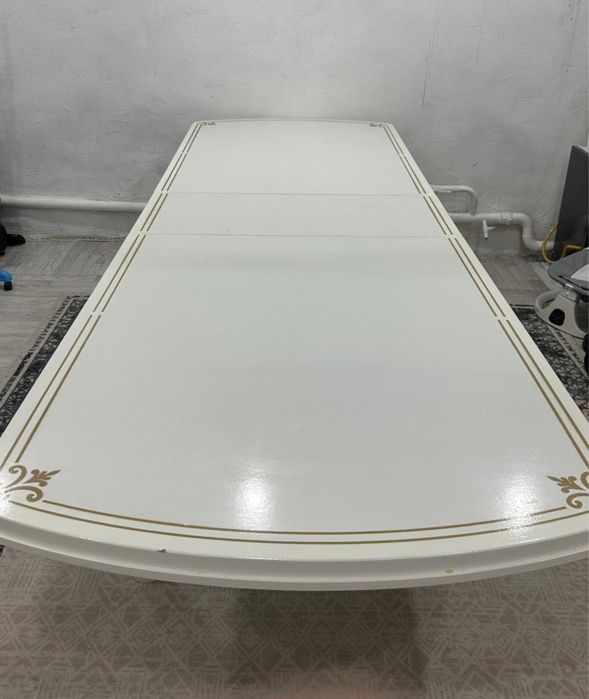 Продам Гостевой стол