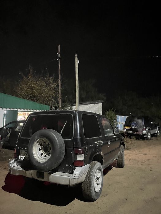 Продам Pajero 1993 год