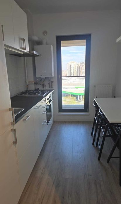 Proprietar inchiriez garsoniera moderna si linistita, vedere parc in Exigent Plaza Faza 2, locatie excelenta langa parc, metrou si mall