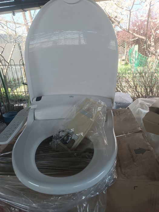 Продам крышки для унитаза. Новые