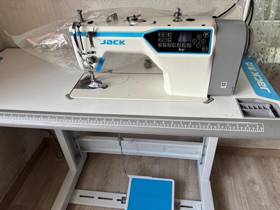 Швейная машина Jack A4B-A