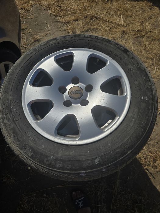 Vand Audi A4 2003