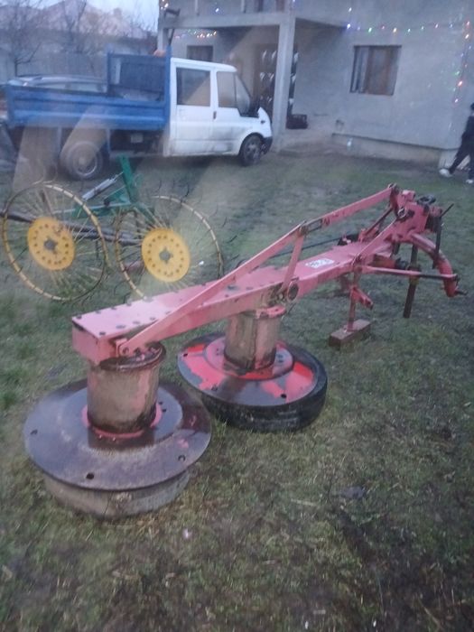 Vand  costisitoare  tractor  165