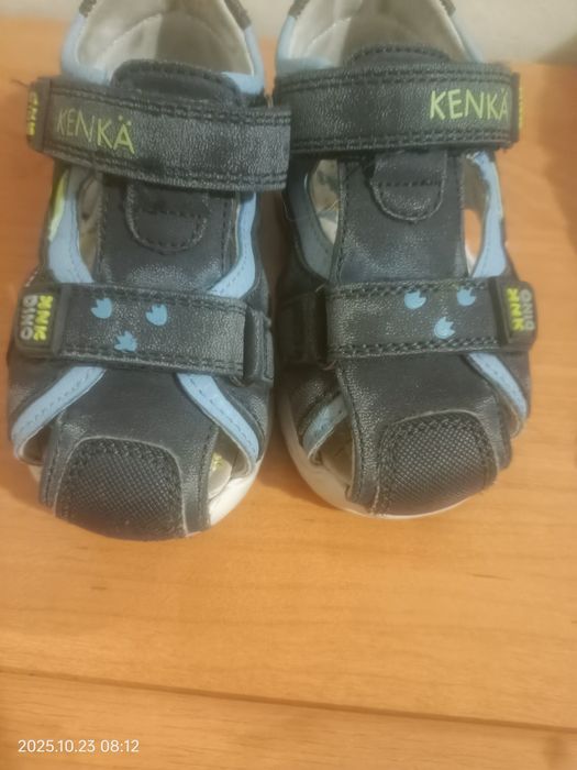 Продам сандали 3000